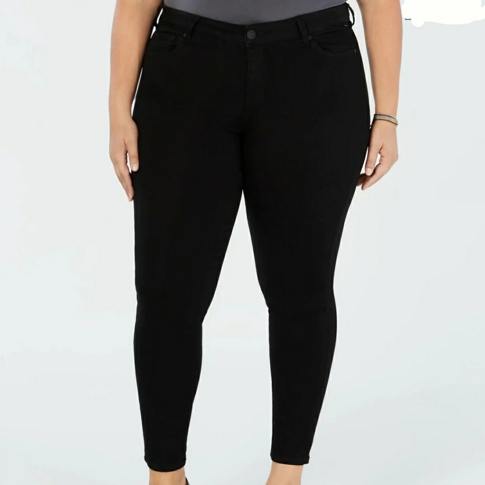 CELEBRITY PINK Jeans Women's The Deb Skinny CURVY Hi-Rise Plus Size 22 NWT - Picture 5 of 7